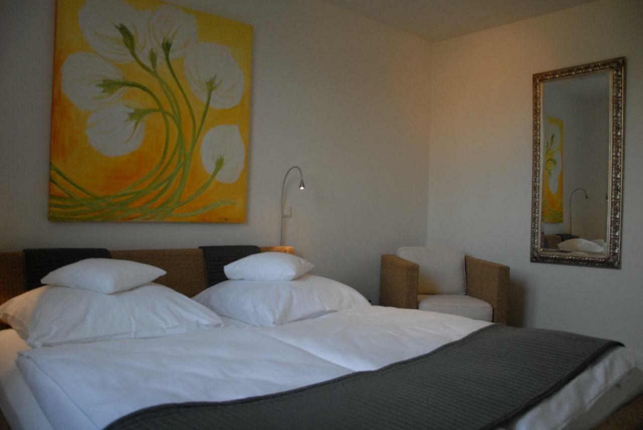Landhotel Alte Toepferei Duisburg Exterior photo